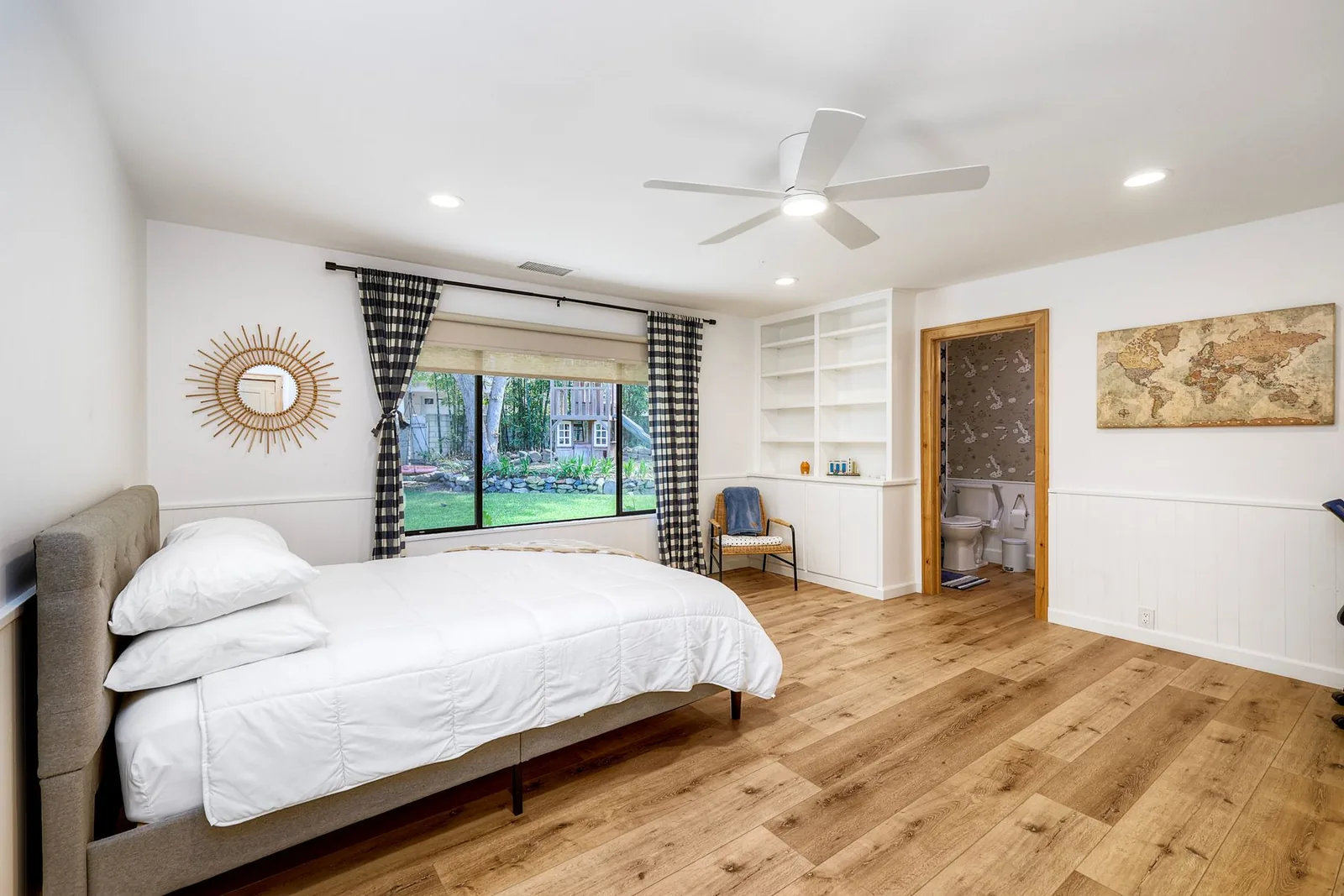 Room 4 bedroom view at Casa La Granada